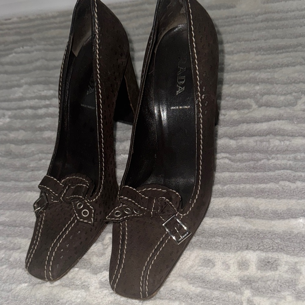 Prada Brown Heels with Square Toe and Contrast Stitching